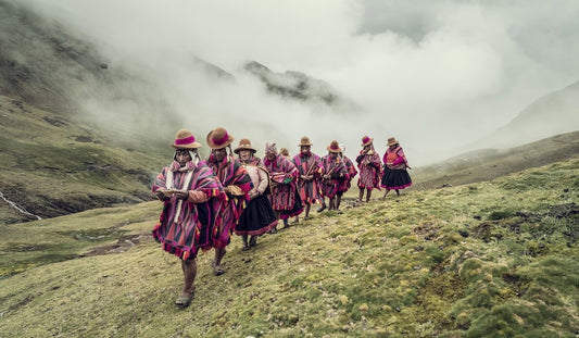 Collecting Andean Textiles