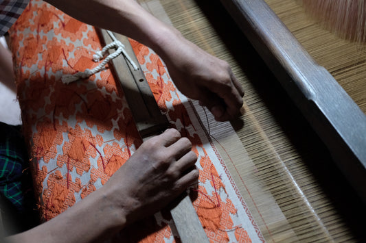 TURQUOISE MOUNTAIN TRUST COLLABORATES WITH WEAVERS IN MYANMAR