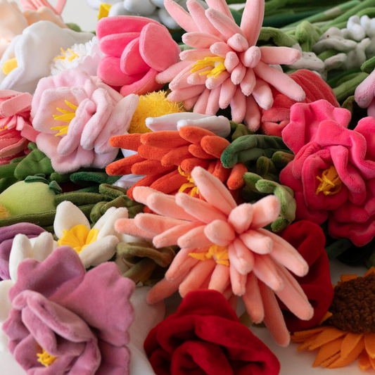 CJ Hendry’s Flower Market Blooms at Rockefeller Center