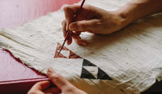 BETWEEN THE BARK AND THE TREE