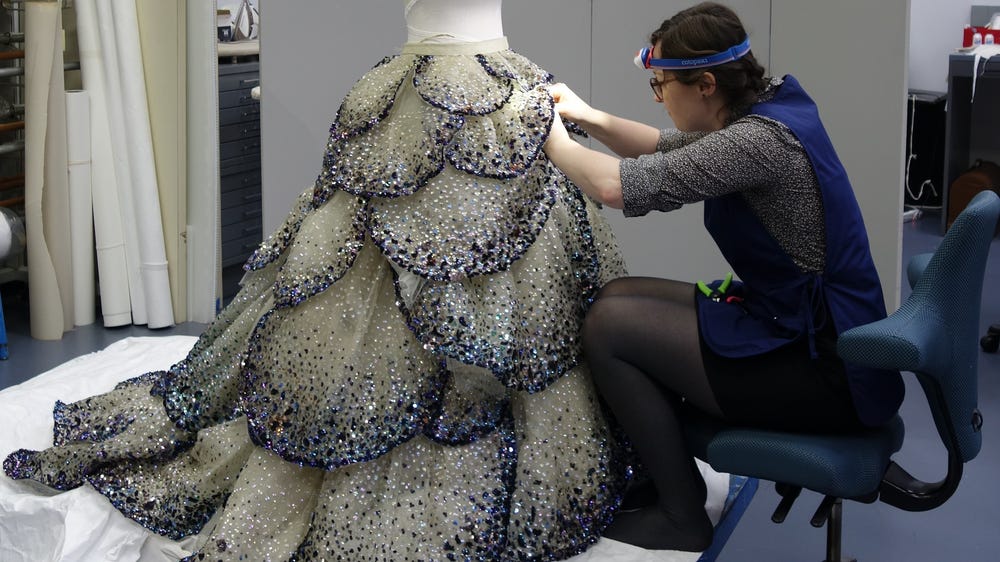 Sister Dresses: Christian Dior’s “Junon” and “Venus”