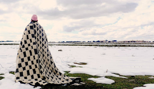 ELEANOR HUMPHREY - Win an Artisan Project rug