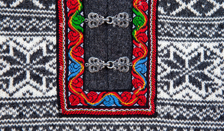 THE ICONIC LICE SWEATER OF NORWAY