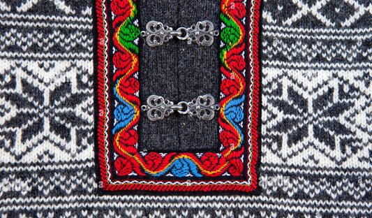 THE ICONIC LICE SWEATER OF NORWAY