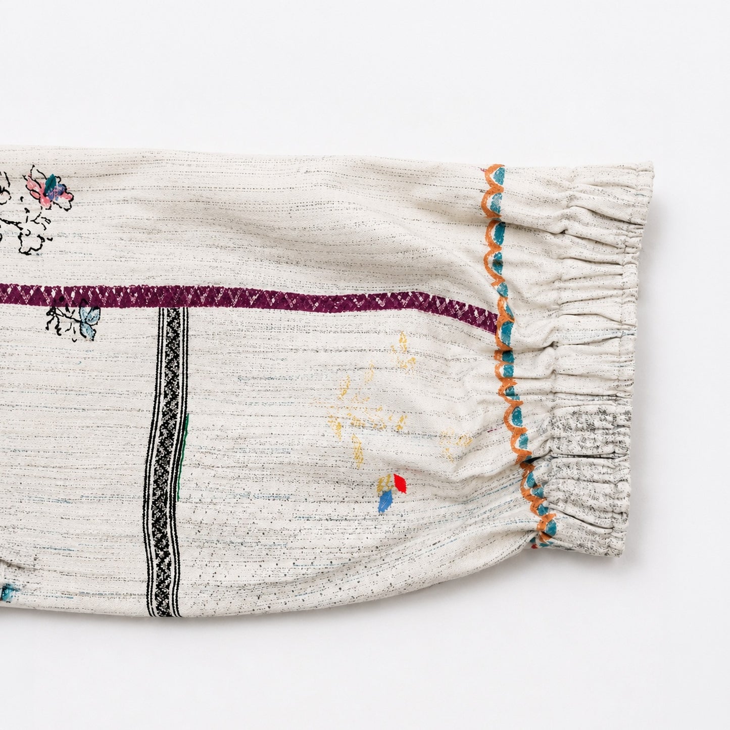 India, Eka, Martin Trouser