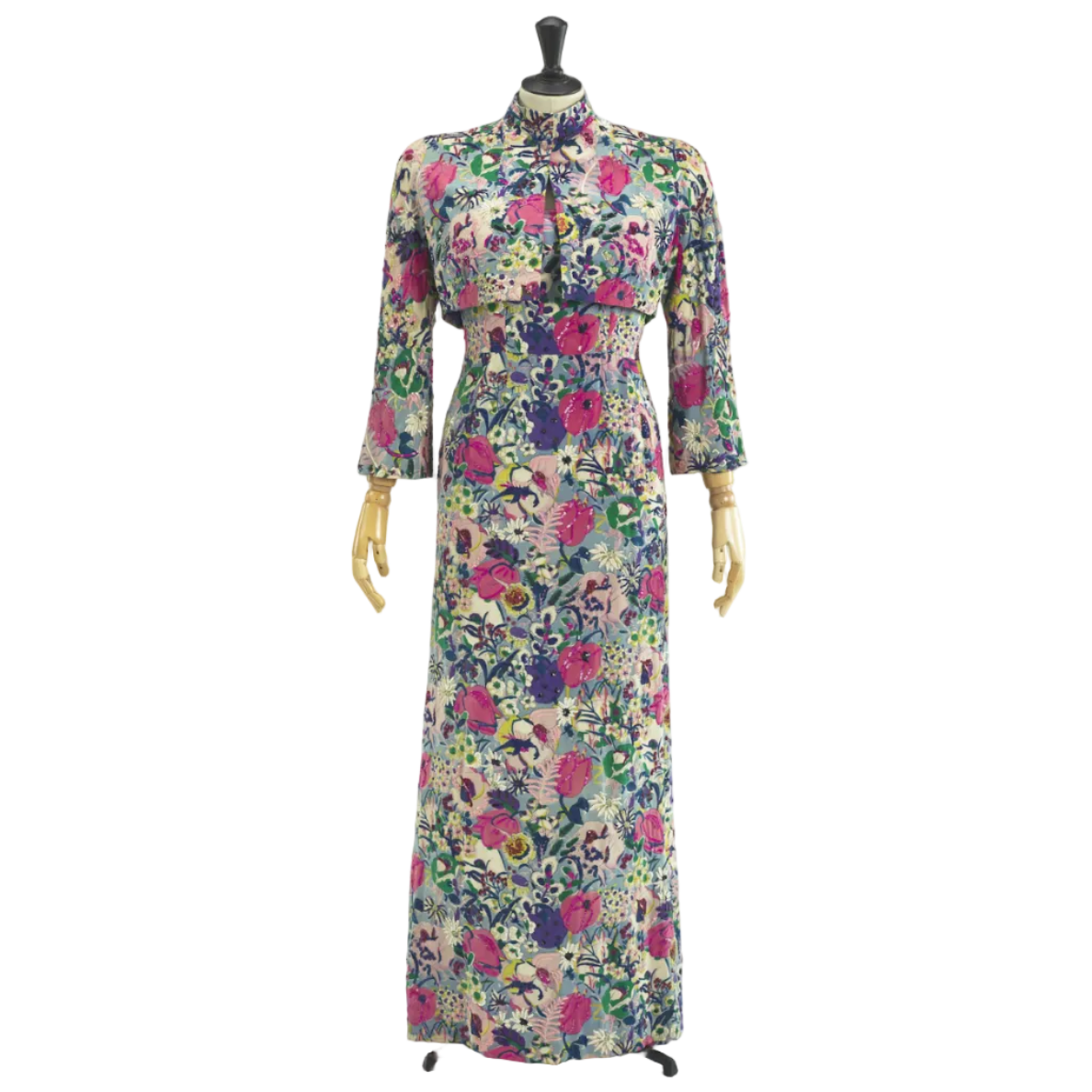 Until 18 October 2026: WEAVING, EMBROIDERING, EMBELLISHING