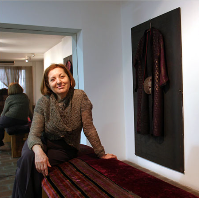 Turkey, Gönül Paksoy, Hand-made & Naturally Dyed Garments