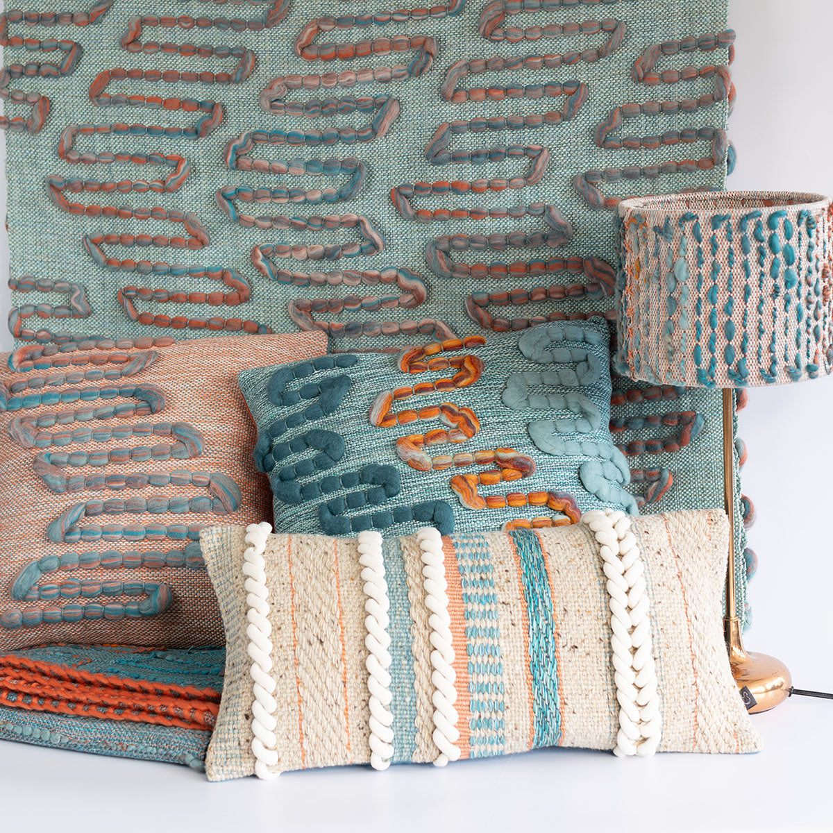 Thursday 24 September, 10:30-4 p.m.: Workshop, Weaving Texture on a Frame Loom with Cassandra Sabo