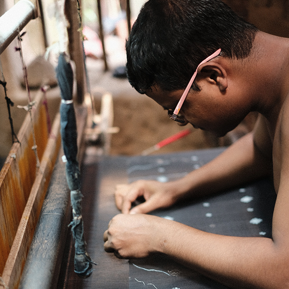 India, Maku, Handmade Clothing