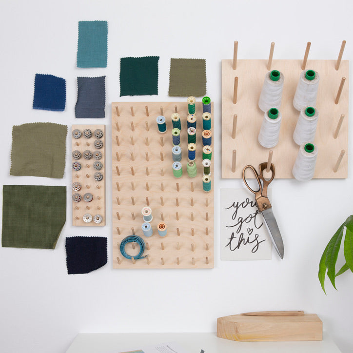 Laura ter Kuile - Thread Pegs