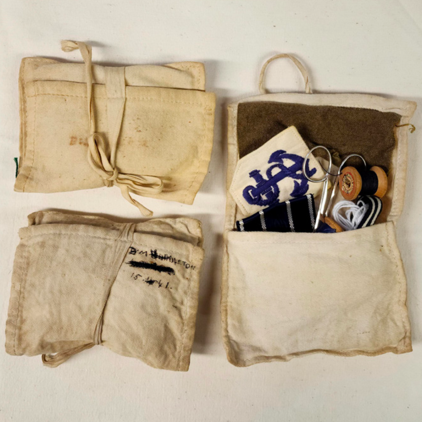 Thursday 24 September, 10:30-4 p.m.: Workshop, Make a Historically Inspired Hussif with Illuminated Arts
