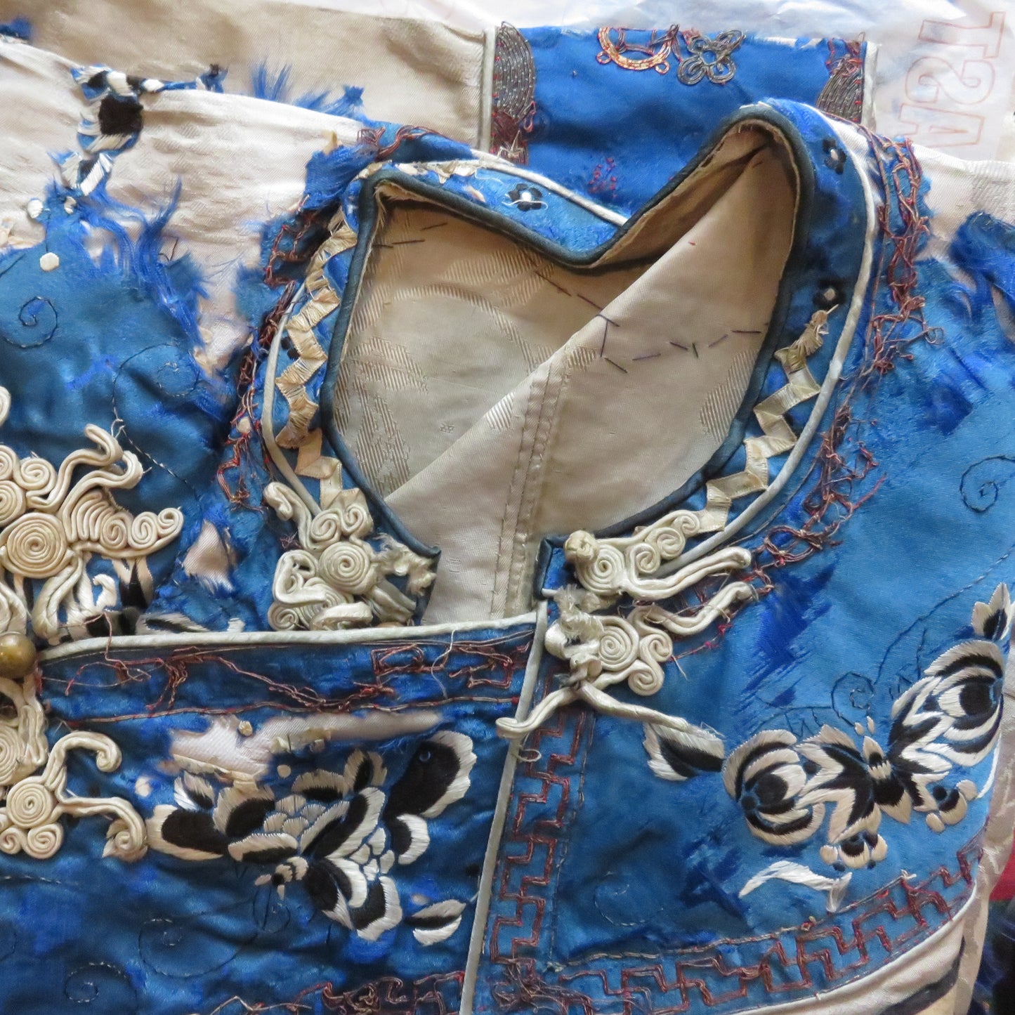 Tuesday 8 September 2-3 p.m.: Tour: Dress History Teaching Collection at Brighton University with Lou Taylor