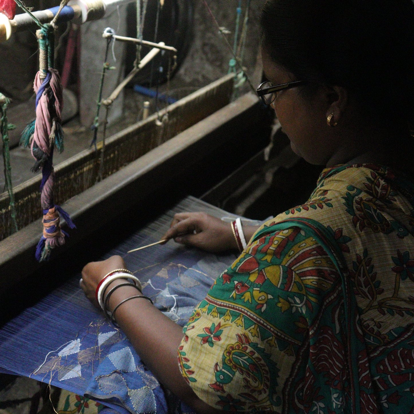 India, Karomi Crafts & Textiles, Weaving