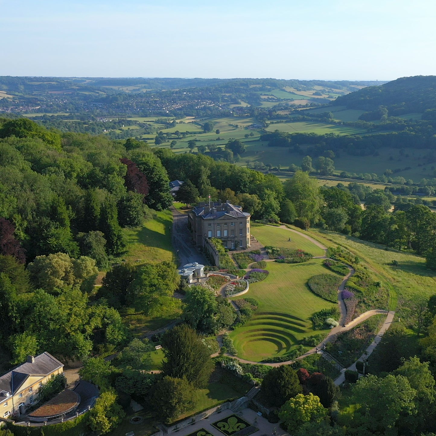 Friday 4 September, 2-5 p.m.: Tour, The American Museum and Gardens, Bath