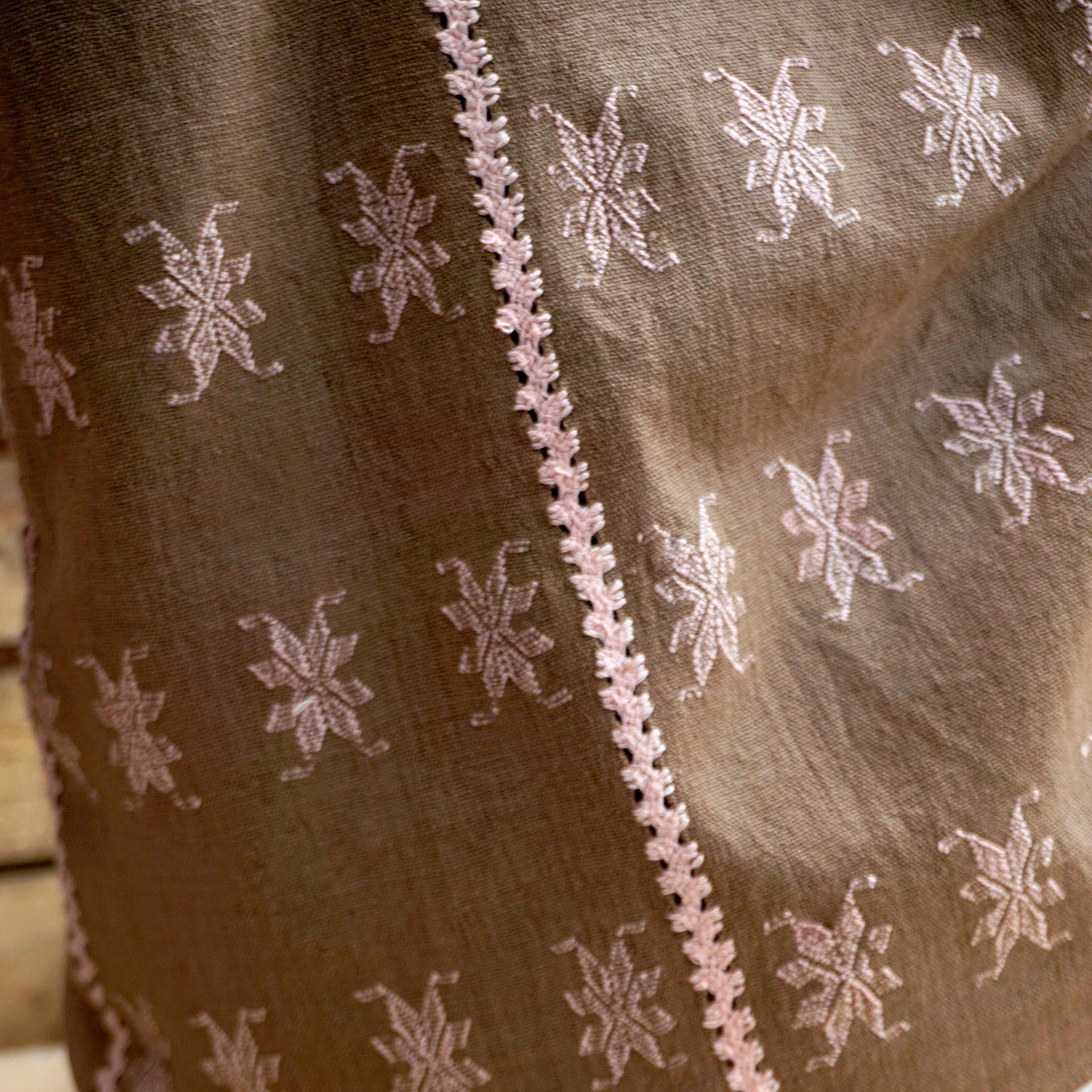 Wednesday 12 August 2026, 5 - 6pm BST: Meet Inês Queirós (Randa Embroidery)