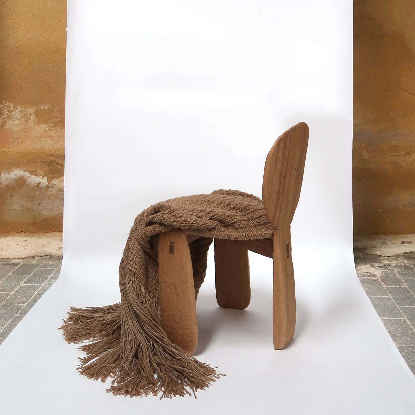 Friday 19 September, 6:30-8:30 p.m.: Exhibition & Talk: Thread Counts, The Power of Textiles in Contemporary Art with Isabella Smith, Woo Jin Joo and Christopher Kelly