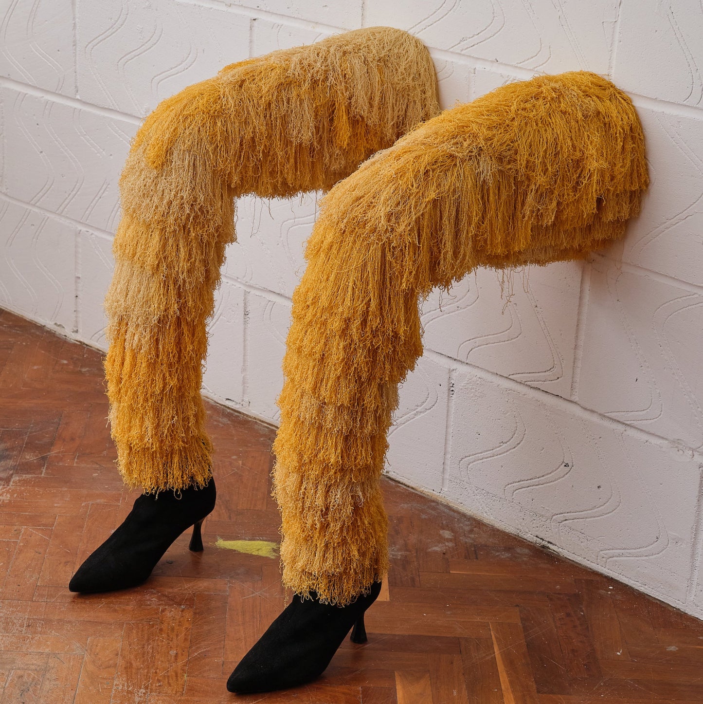 Friday 19 September, 6:30-8:30 p.m.: Exhibition & Talk: Thread Counts, The Power of Textiles in Contemporary Art with Isabella Smith, Woo Jin Joo and Christopher Kelly