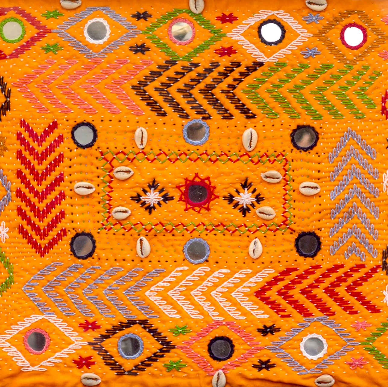 Sunday 13 April 2025, Kabeliya Embroidery with Vamika