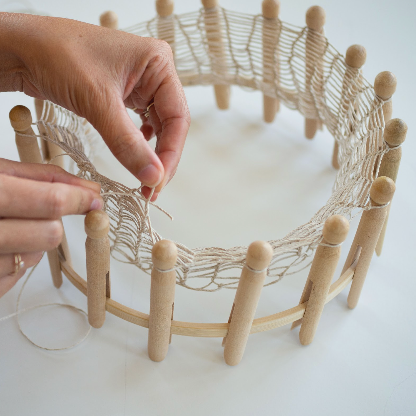 How to Make a Simple String Bag with Erin Boyle and Rose Pearlman