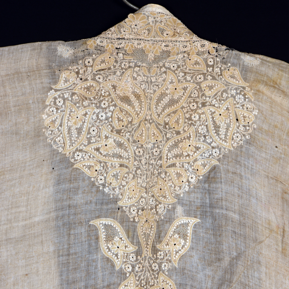 Thursday 3 September, 5-6 p.m. (BST): Online Talk: Chikankari, An Iconic Craft with Paola Manfredi