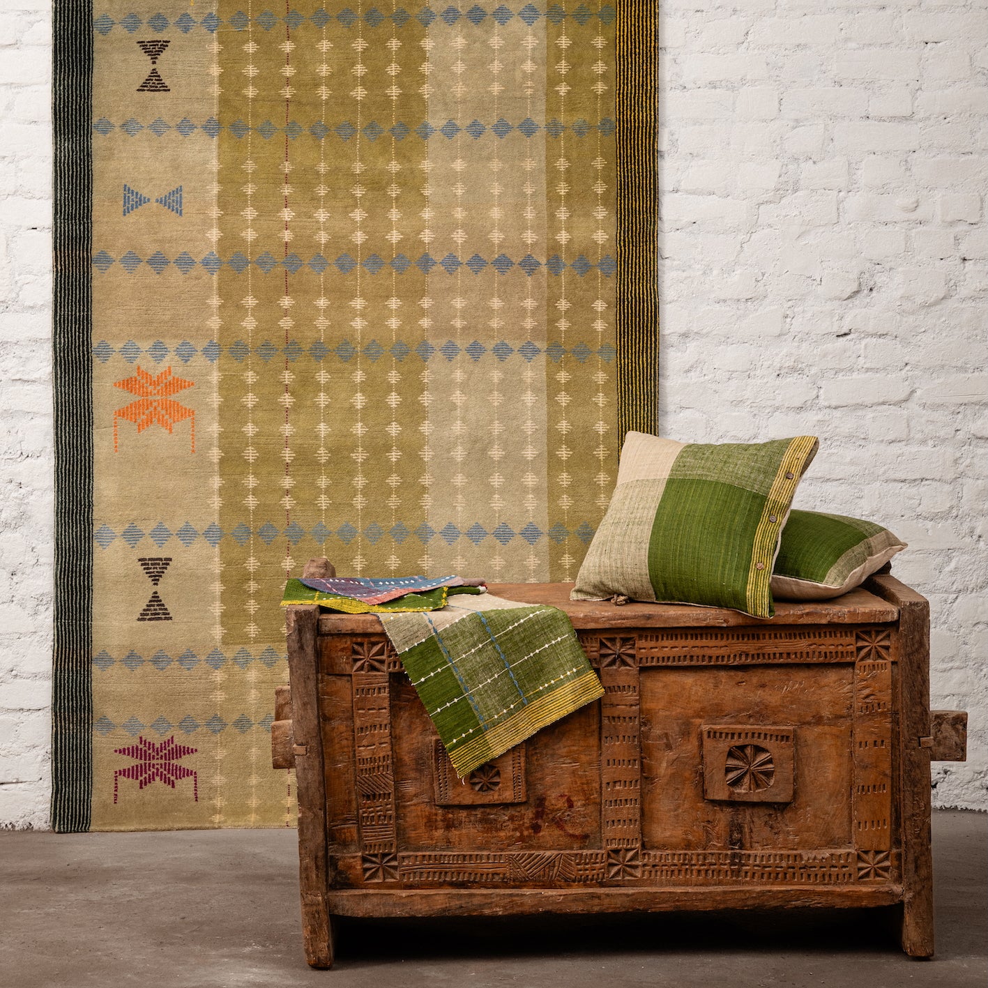 Win a Handwoven Tangaliya Bedcover from This and That