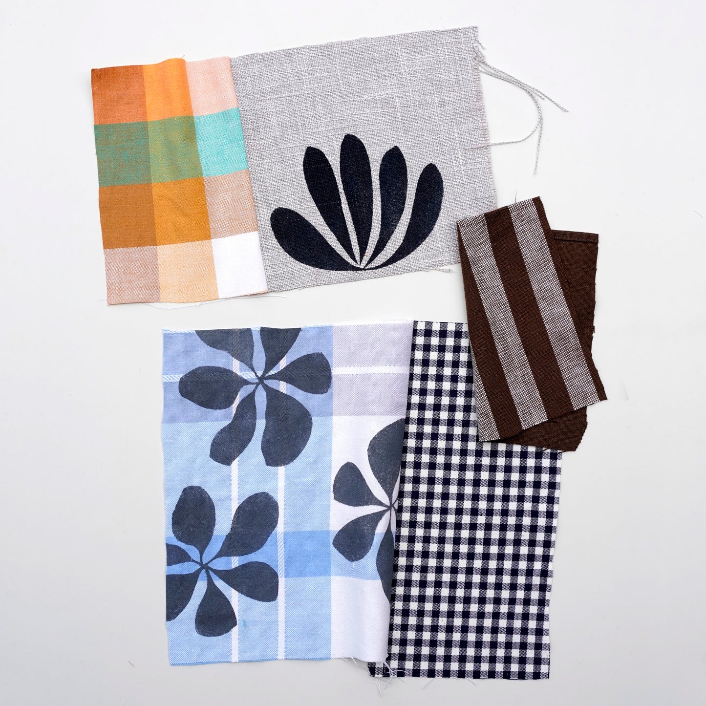 Saturday 26 September, 2-5 p.m. (BST): Online Workshop, Stencil New Designs on Revived Fabric with Lotta Jansdotter