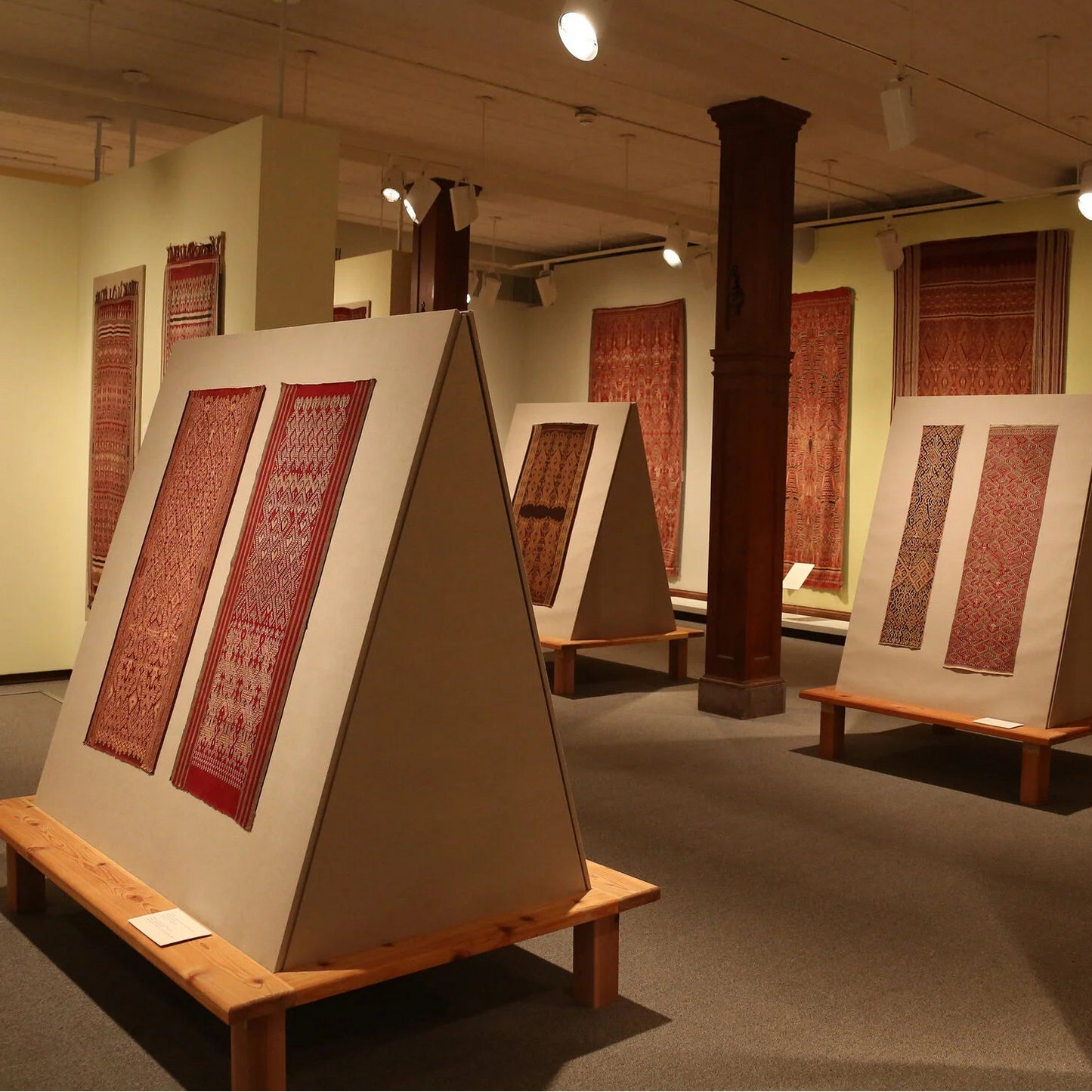 Malaysia, Jakarta, Sarawak Textile Museum