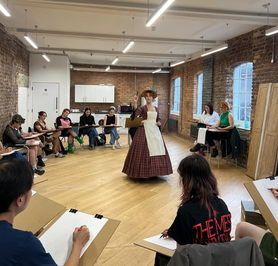 Saturday 19 September, 3 - 5 p.m.: Workshop, Period Costume Figure Drawing with Cosprop
