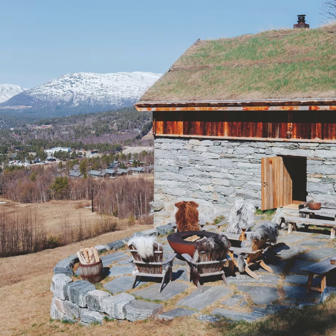 Issue 127 Aurora