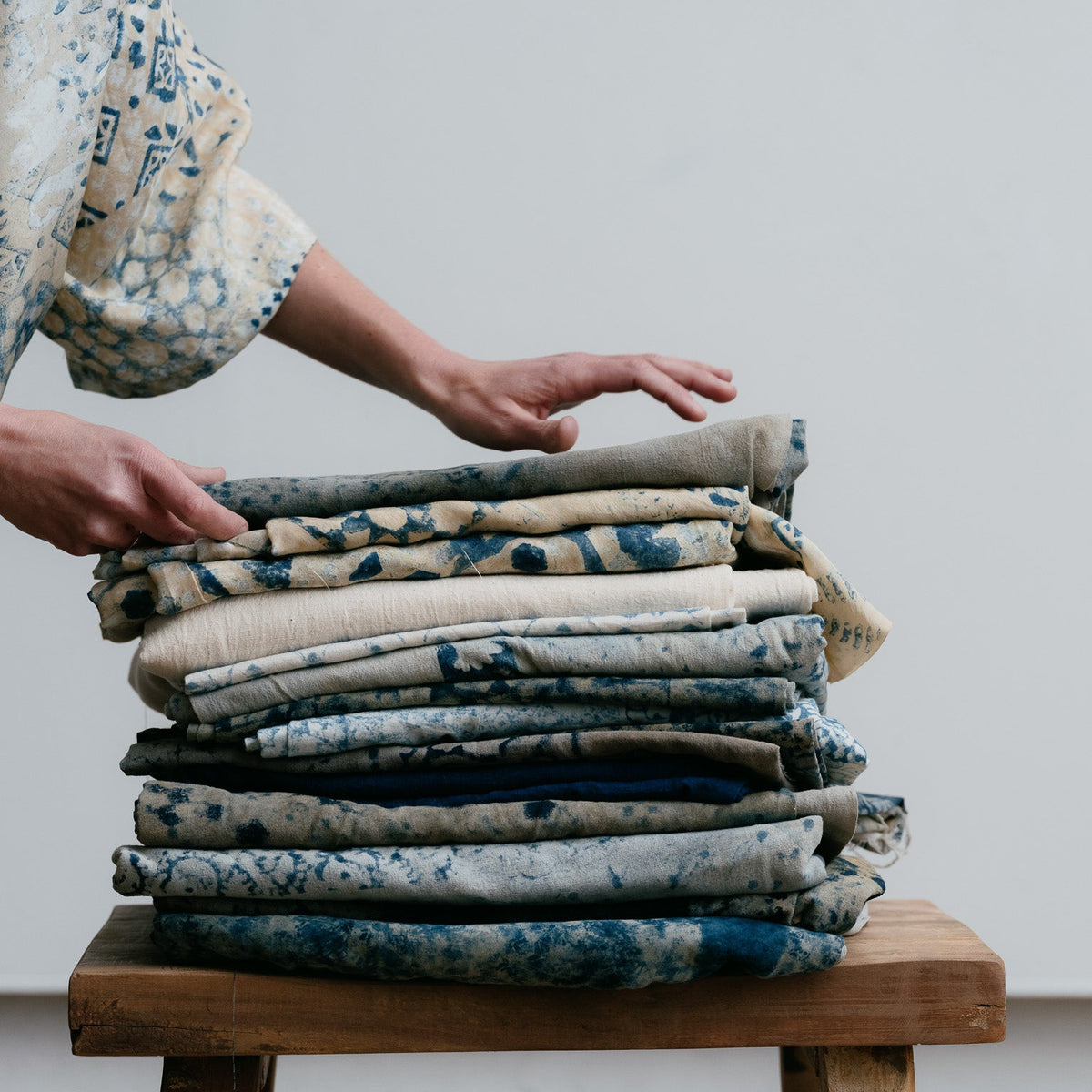 Sara Lowes - Studio Astray