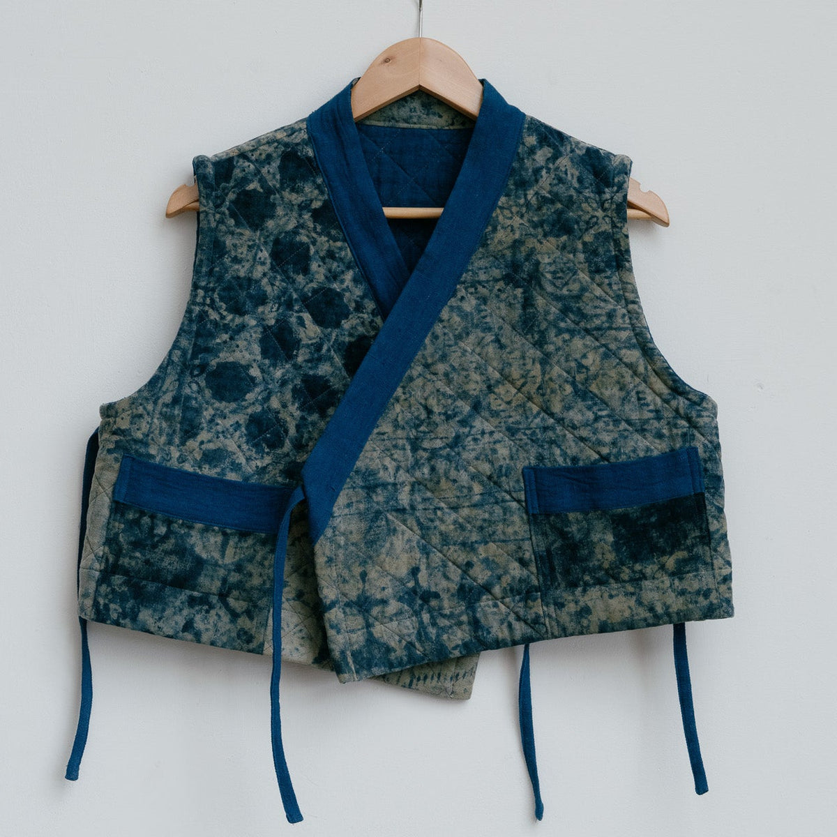 Sara Lowes - Studio Astray