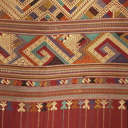 Laoa, Vientiane, Lao Textile Museum