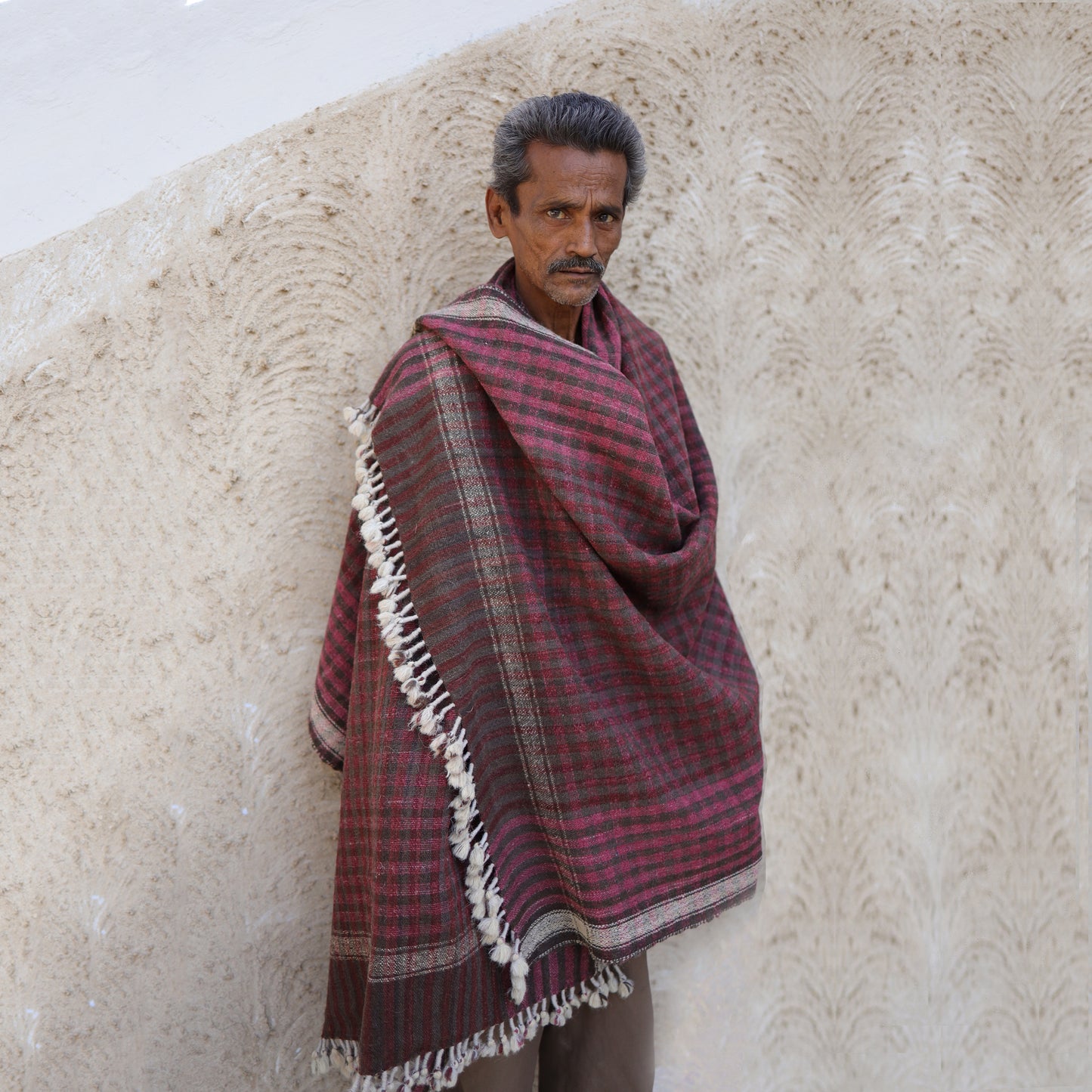 India, Vankar Vishram Valji Weaving, Shawl Handwoven in Kutchhi wool