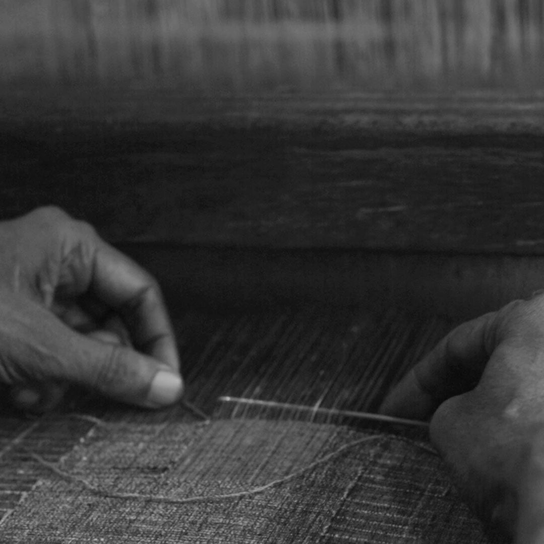 India, Karomi Crafts & Textiles, Weaving