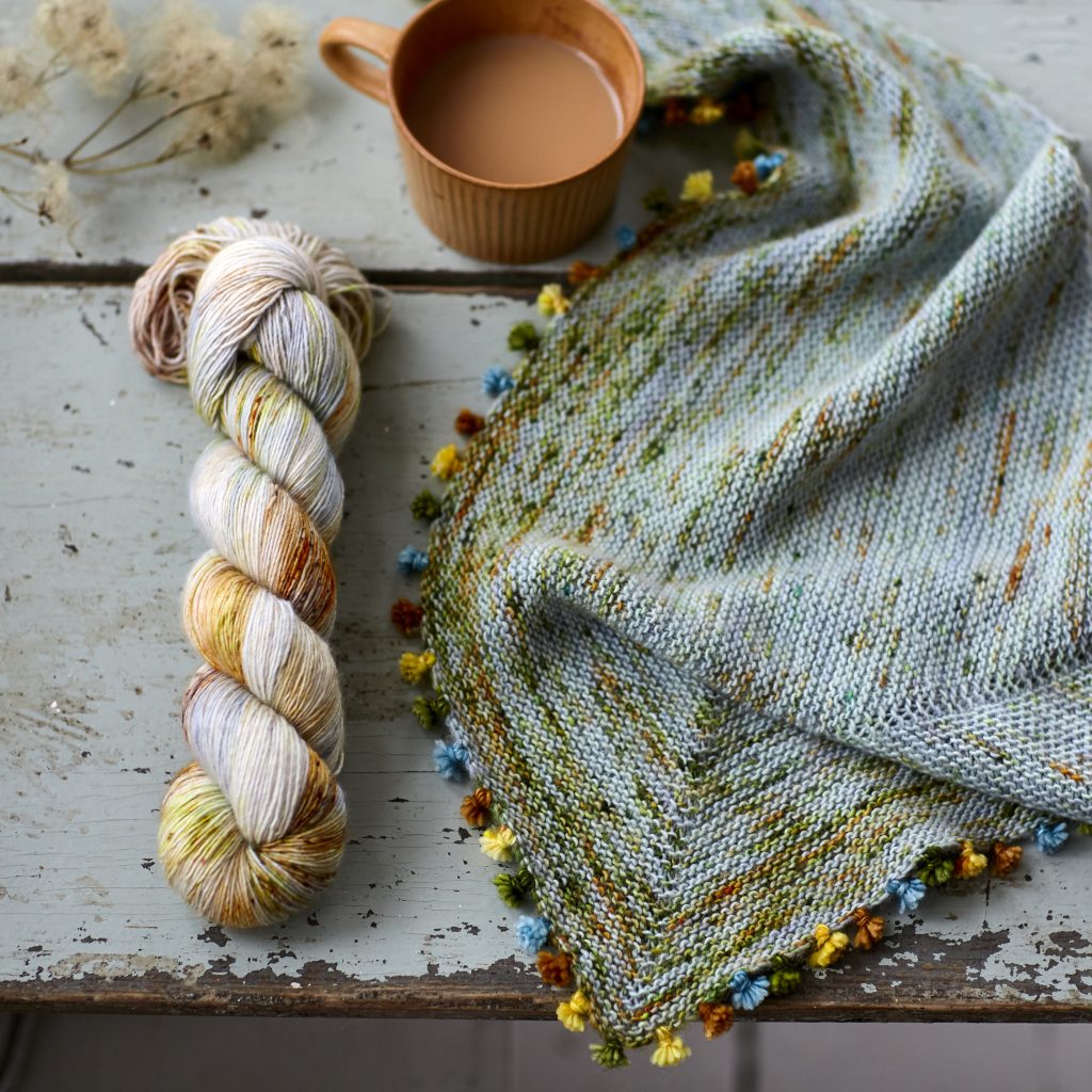 How to make a tiny tassels shawl by Karin Fernandes for Loop London