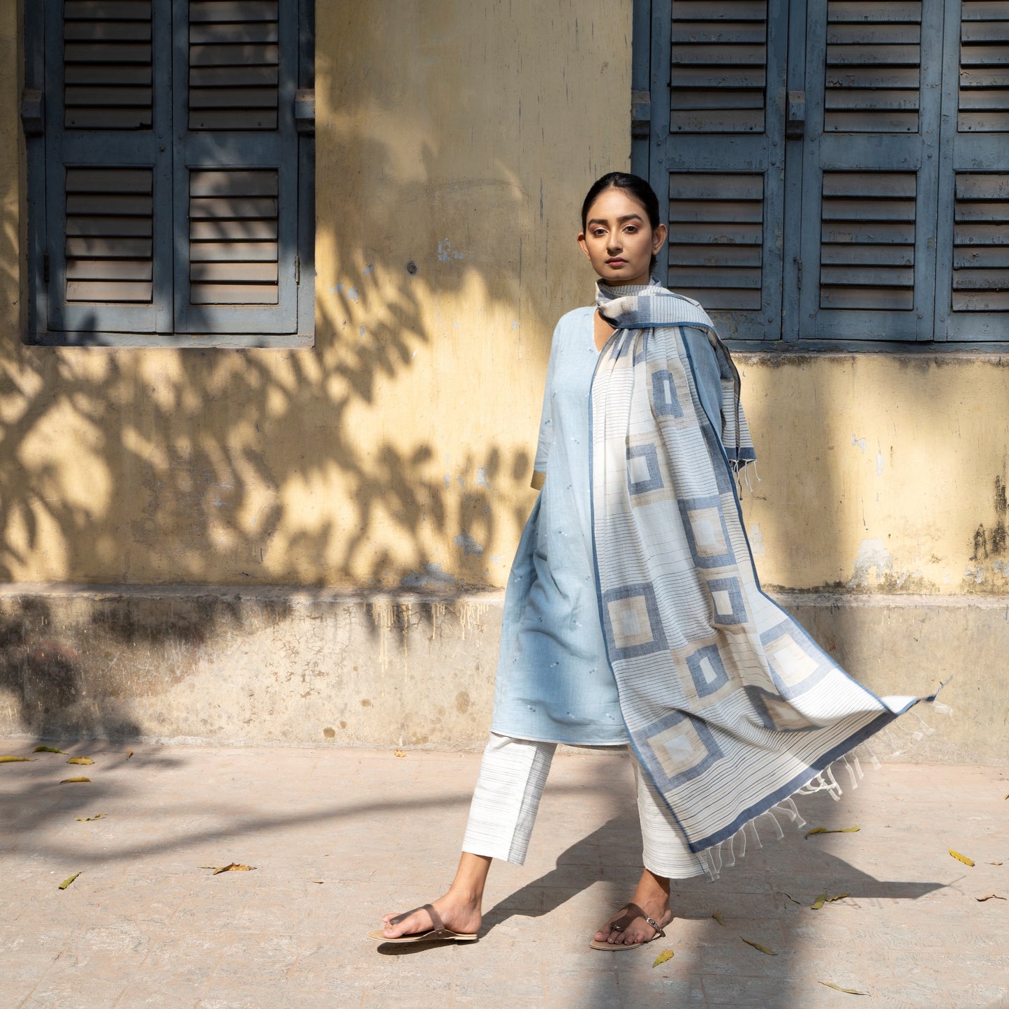 India, Karomi Crafts & Textiles, Weaving