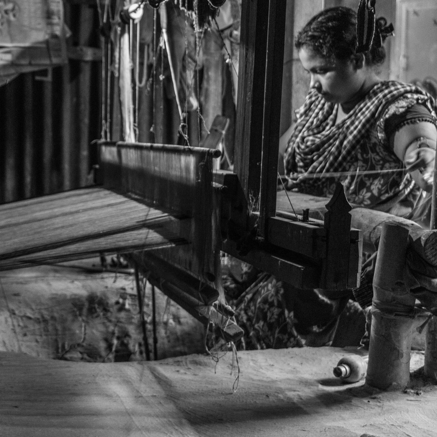 India, Karomi Crafts & Textiles, Weaving