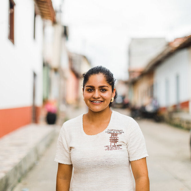 Colombia, Corpolienzo, Weaving