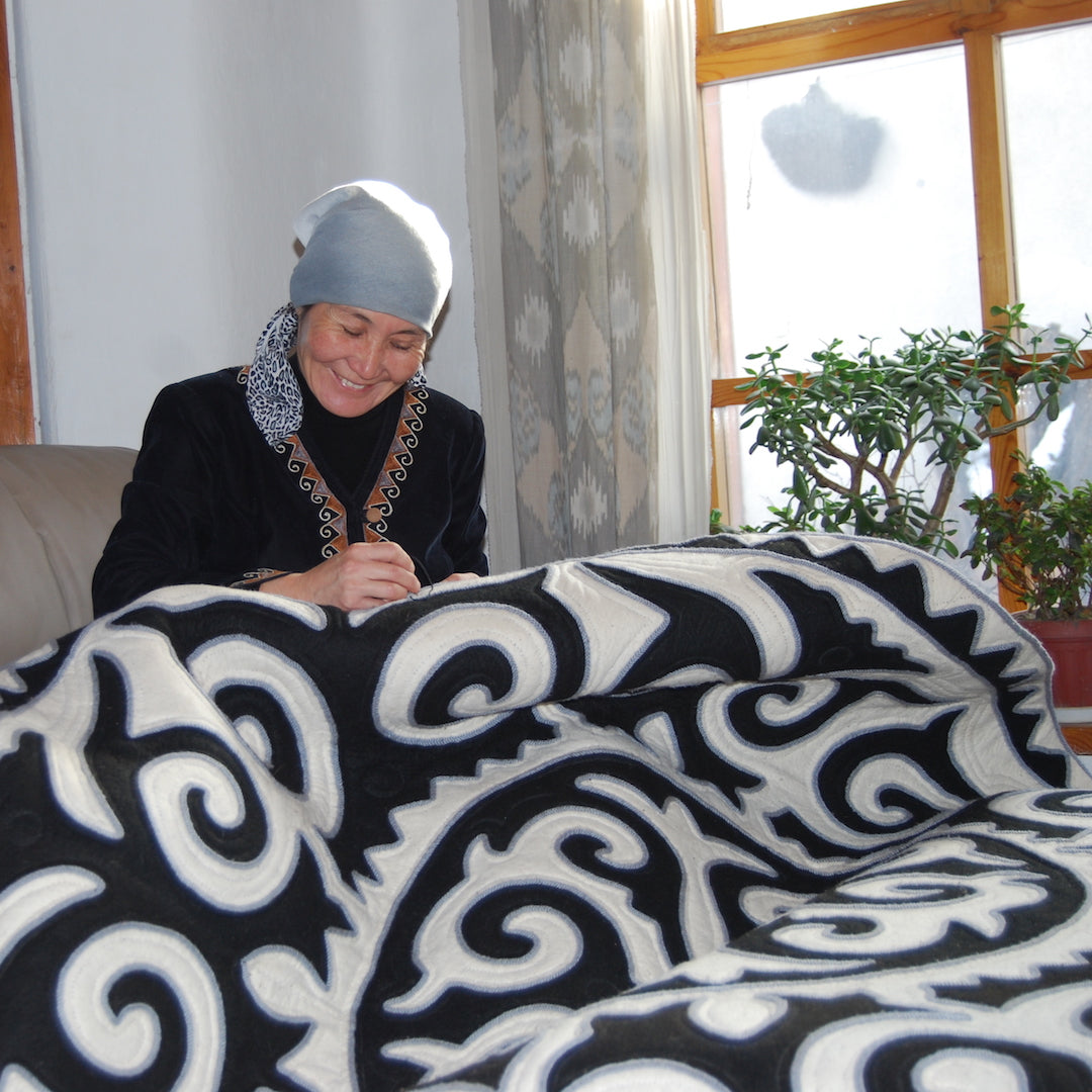 Kyrgyzstan, Dinara Chochunbaeva, Central Asia Crafts Support Association's Resource Center, Felt Making