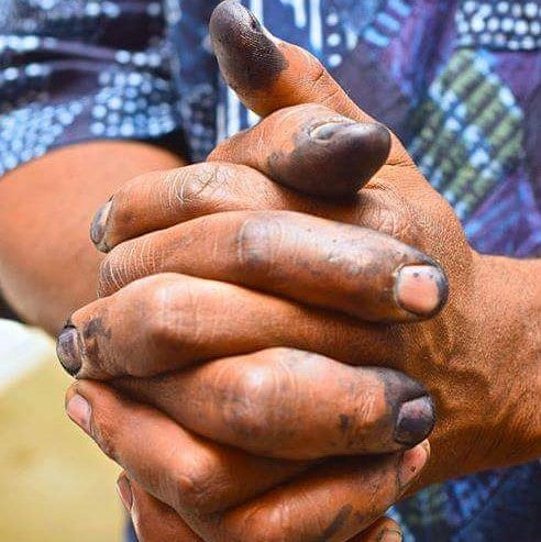 Nigeria, Yoruba Indigo / Gasali Adeyemo, Indigo Dyeing