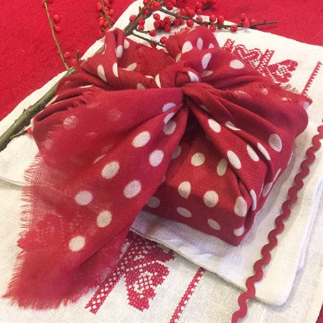 How to wrap gifts with cloth - Selvedge Magazine