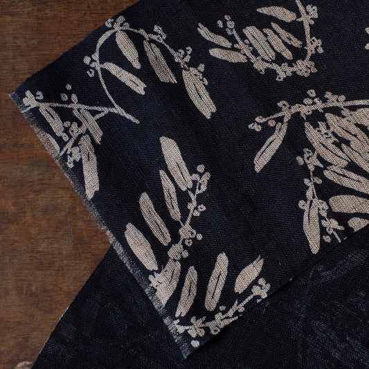 Japan, Awonoyoh / Takayuki Ishii, Table runner/ Eucalyptus