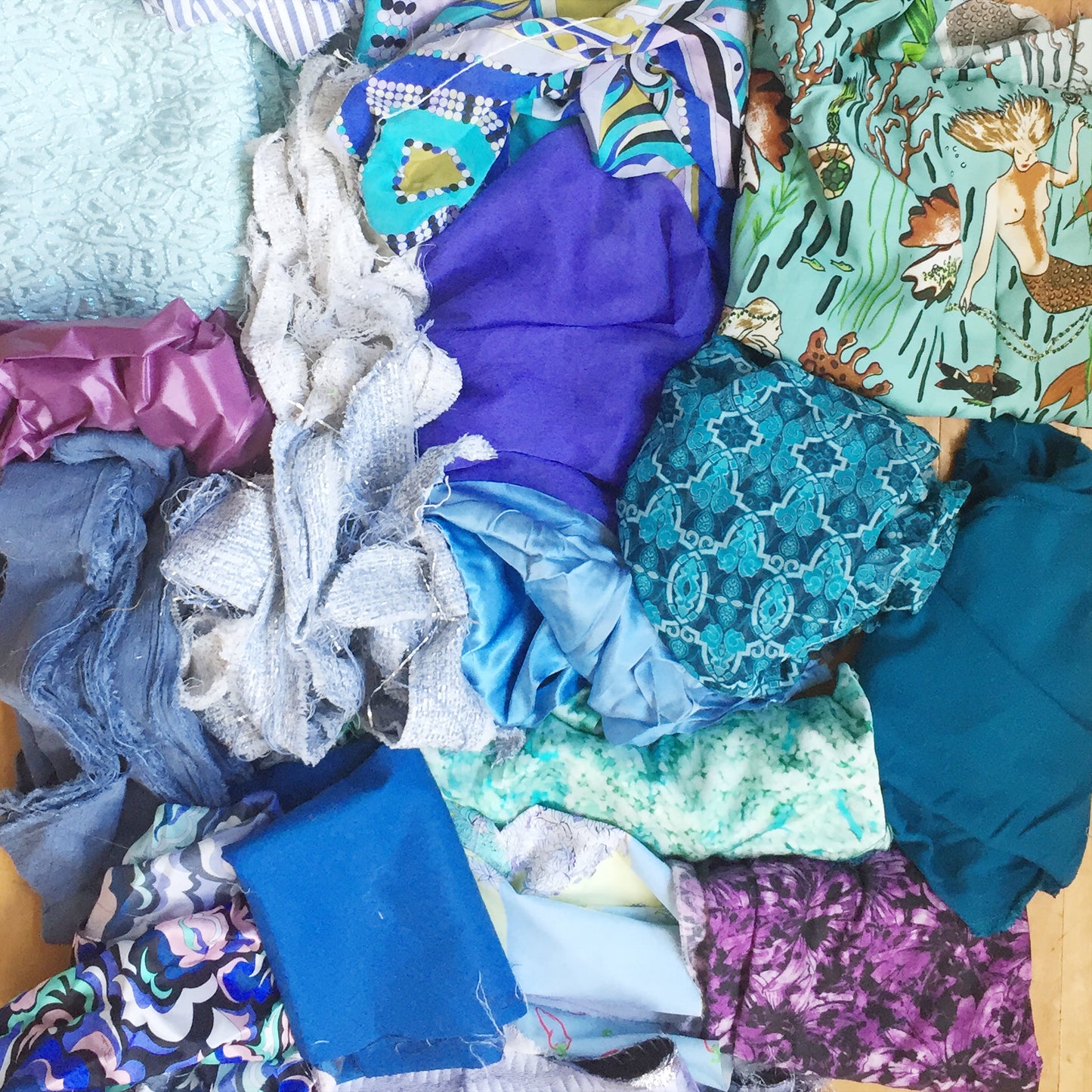 Morocco & France, Calla, Textile Upcycling & Weaving