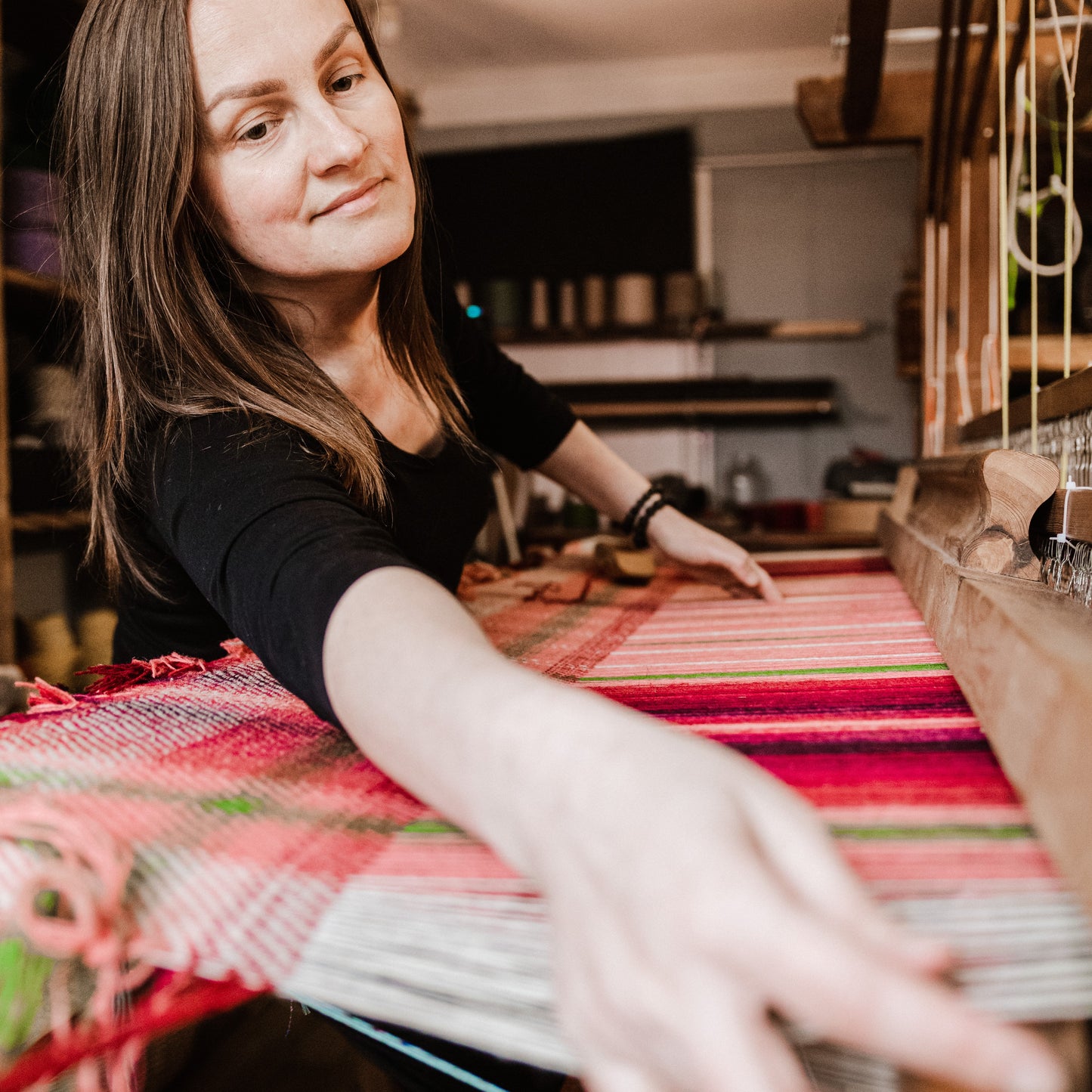 Latvia, Una Rozentale, Weaving