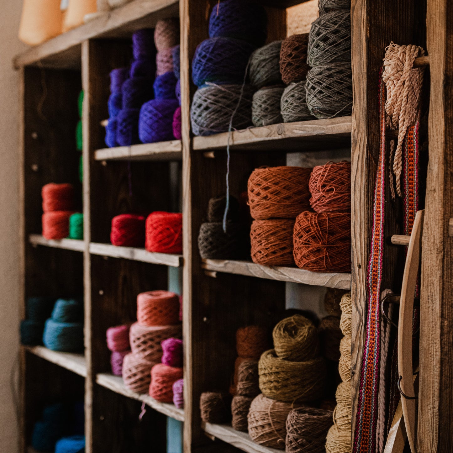 Latvia, Una Rozentale, Weaving