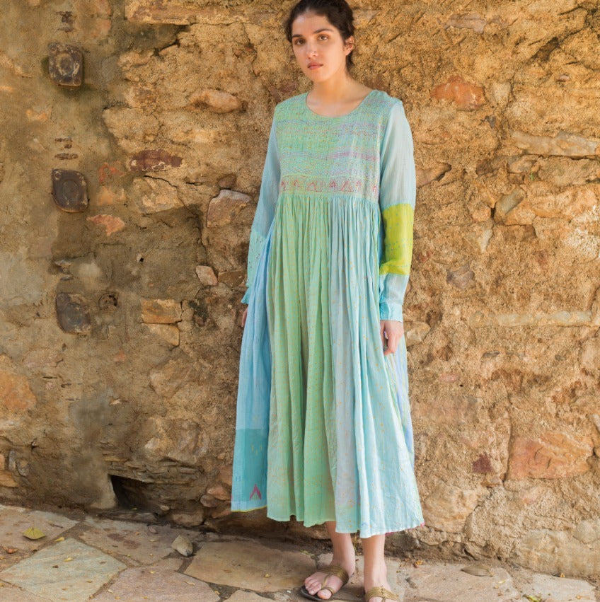 India, Injiri / Chinar Farooqui, Textile & Clothing Design