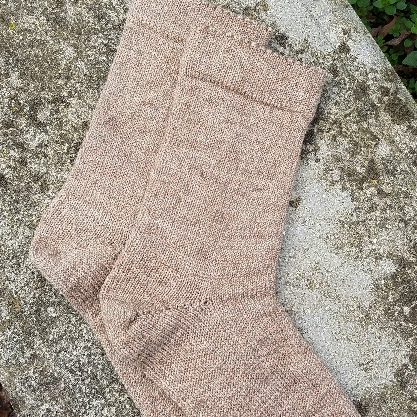 United States, Kathleen Oliver / Sweet Tree Hill Farm, Shepherd’s Socks in Picot Edged Trio