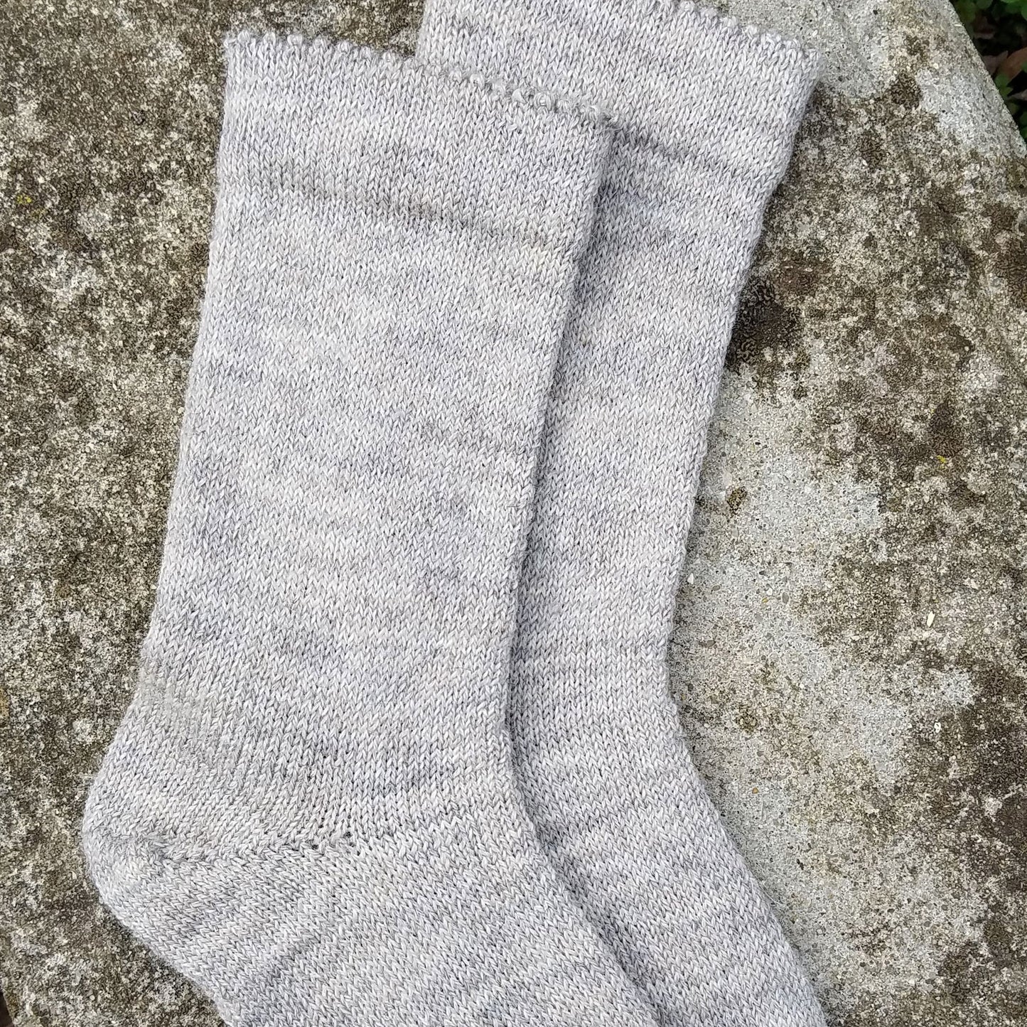 United States, Kathleen Oliver / Sweet Tree Hill Farm, Shepherd’s Socks in Picot Edged Trio