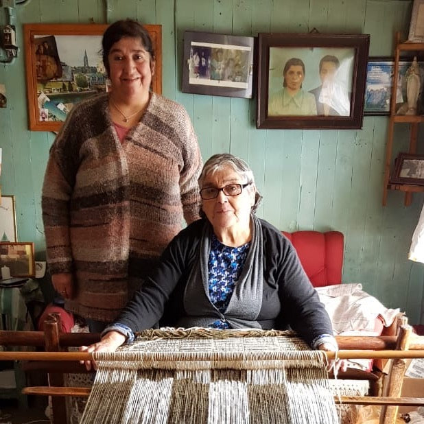 Chile, Fundación Artesanías de Chile, Weaving