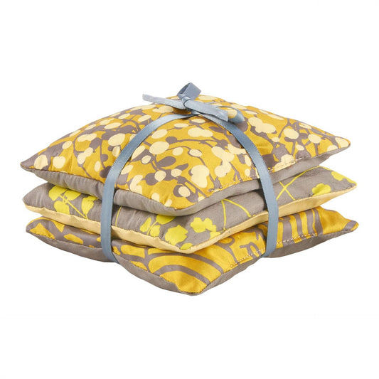 Gift: Clarissa Hulse Silk Lavender Bags (UK/EUROPE ONLY)